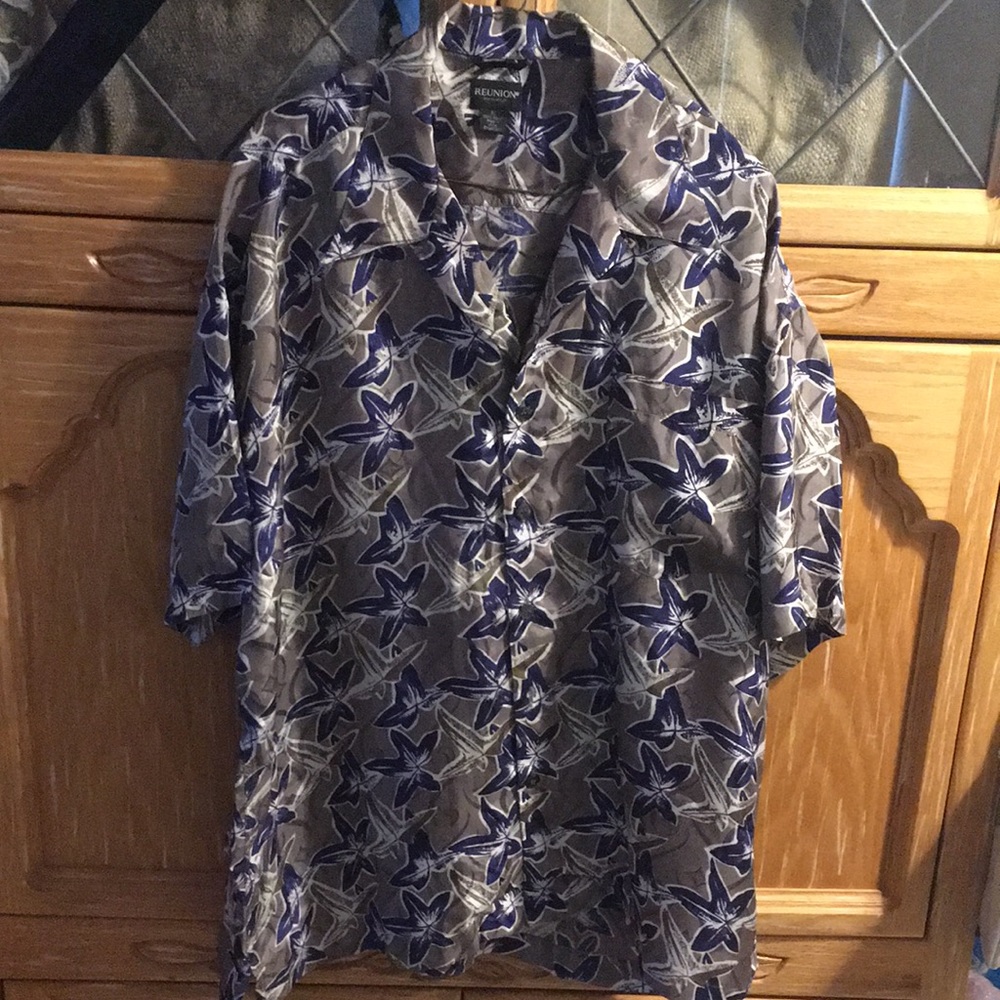 Mens Shirt -XL